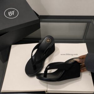 Ari Wedges